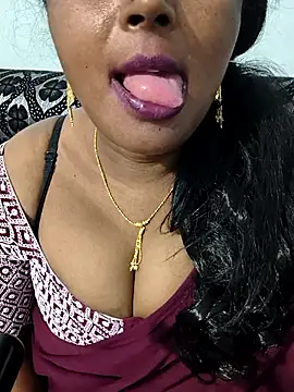 siri_telugutamil's cam snapshot