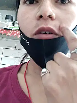 RADHIKA-1143's cam snapshot