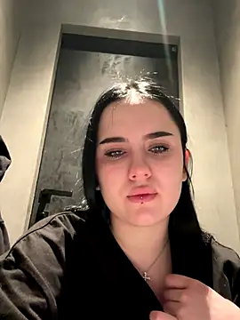 ErikaMurr's cam snapshot