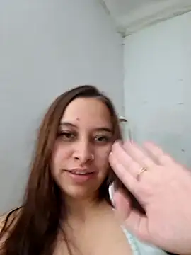 LyssaraVynn's cam snapshot