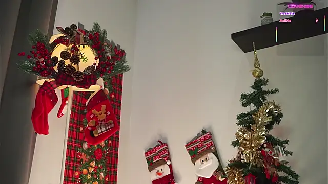 AmiLewis's cam snapshot