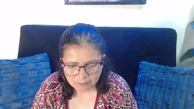 Linda_banks_'s cam snapshot