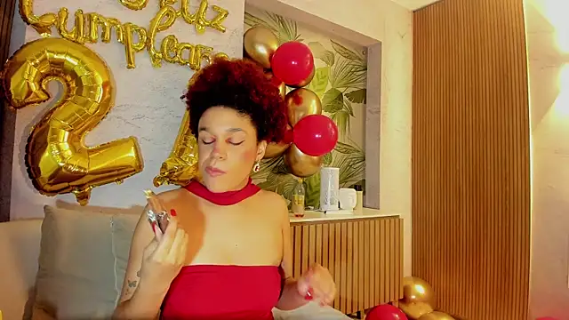 loladupont's cam snapshot