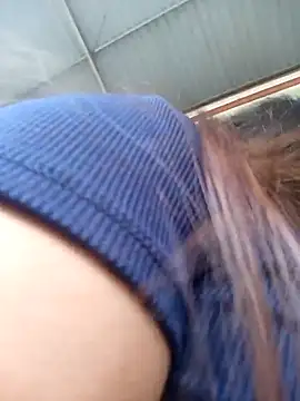 Pretty-haert's cam snapshot