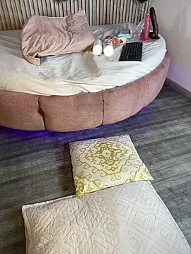 Saracooper__'s cam snapshot