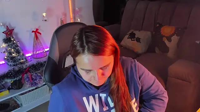 evy_orange1's cam snapshot