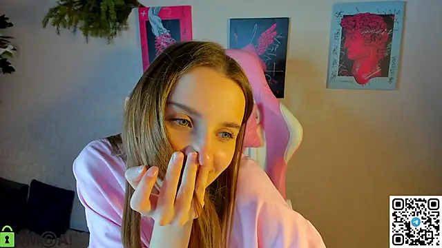 L1na_Reeds's cam snapshot