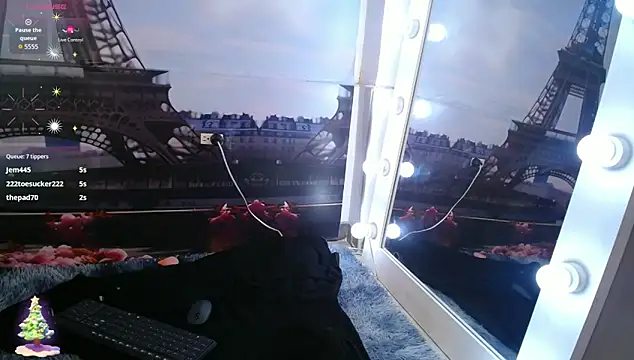 little_ellie_1's cam snapshot