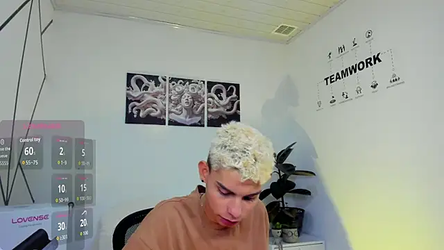 sky_jules's cam snapshot