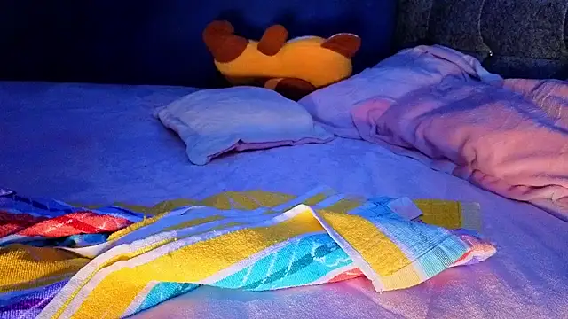 MISAKI_YUA21's cam snapshot