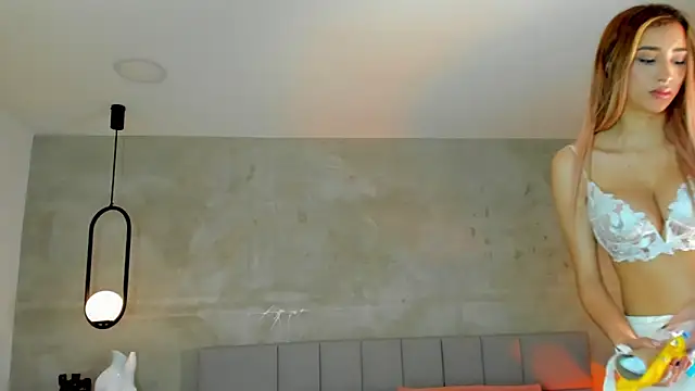 GraceCartier live sex cam