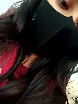 Aaisha-16's cam snapshot