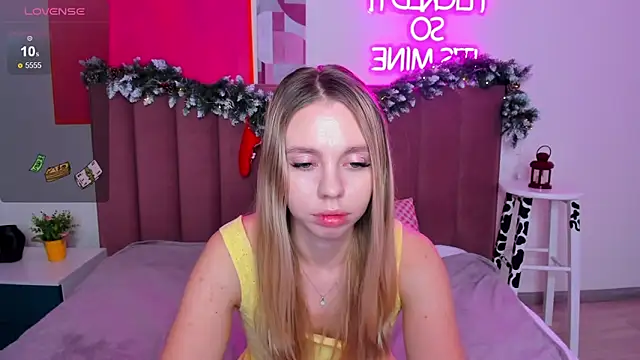 TessaAdorable's cam snapshot