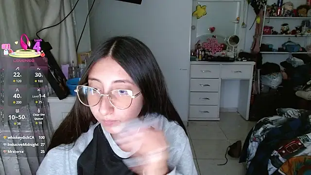 Nanylux live sex cam