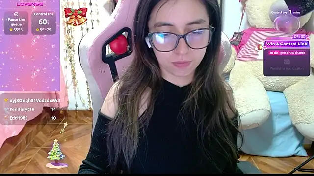 Maggie_Fox3's cam snapshot