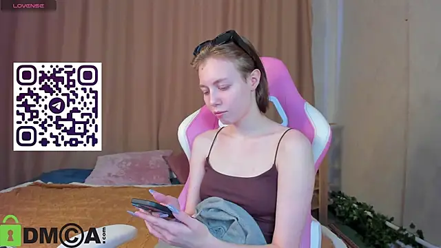 Skelerata's cam snapshot