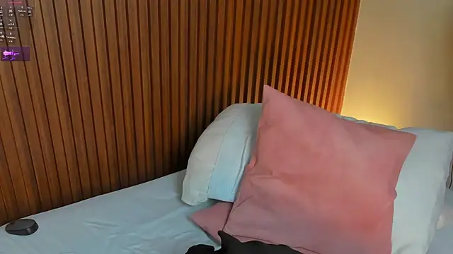 cataleya_69_'s cam snapshot