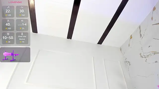 Candaceoweens's cam snapshot