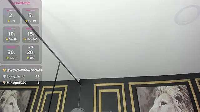 charlote_rossee's cam snapshot