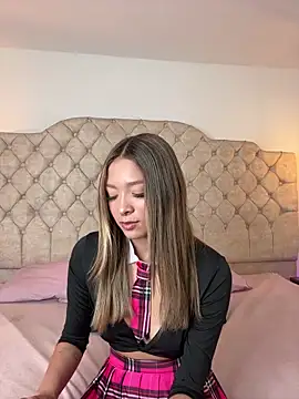 Victoria_Adams14's cam snapshot