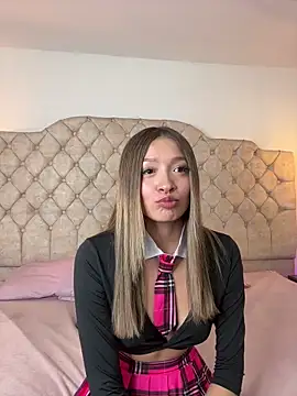 Victoria_Adams14's cam snapshot