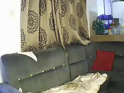 liz_cutie's cam snapshot