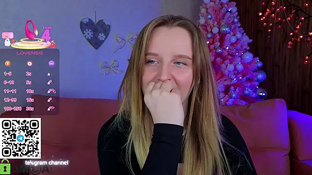 Rina_Panic's cam snapshot