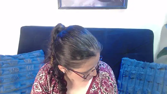 Linda_banks_'s cam snapshot