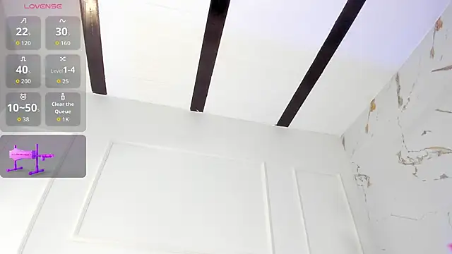 Candaceoweens's cam snapshot