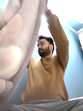 Himanshu111007's cam snapshot