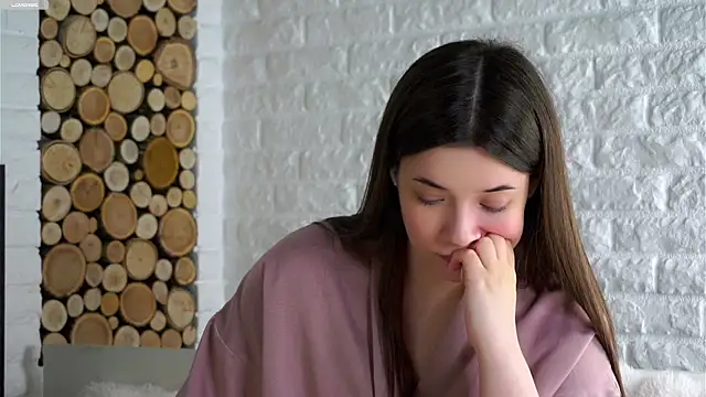 LowOncoming's cam snapshot