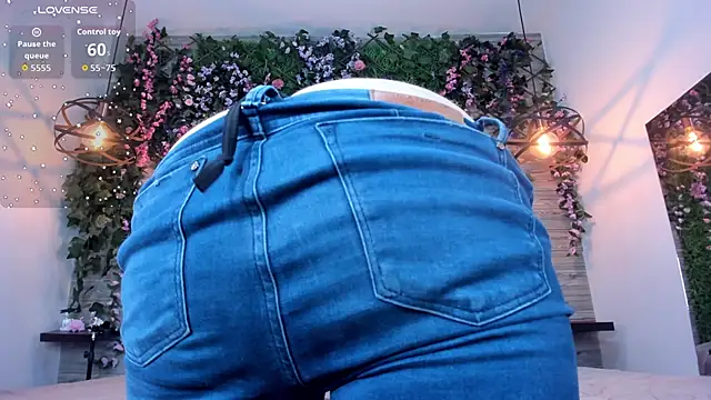 kittyMelvis's cam snapshot