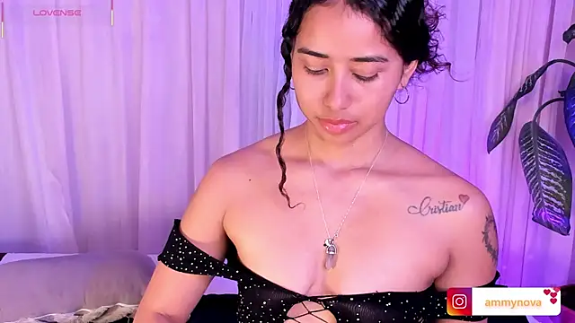 Ammy_nova's cam snapshot