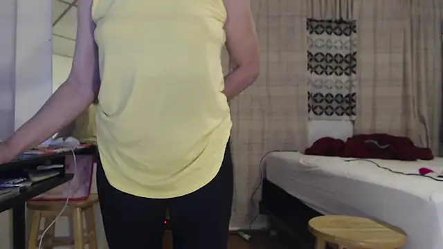 ANALTRAINING2's cam snapshot