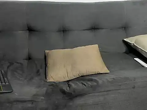 cirosky_elchicopolla's cam snapshot