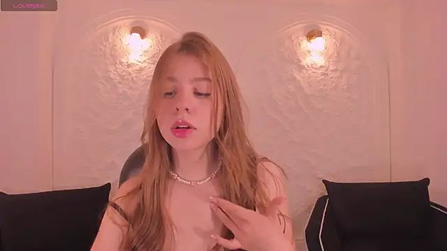 TiffannySins's cam snapshot