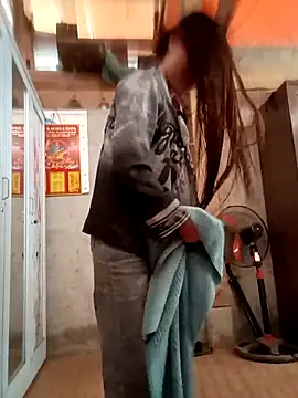 blonde_blg's cam snapshot