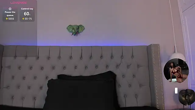 Emiliana_Rios's cam snapshot