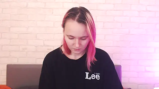 Ericha_Stone's cam snapshot