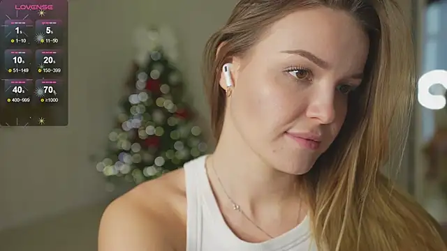 PeachyLina's cam snapshot