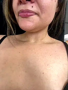 Zyrella's cam snapshot