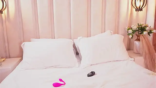 bonniekim_'s cam snapshot