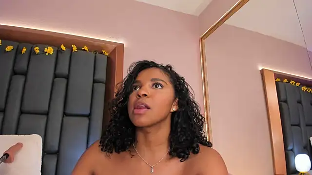 LisaMendez's cam snapshot