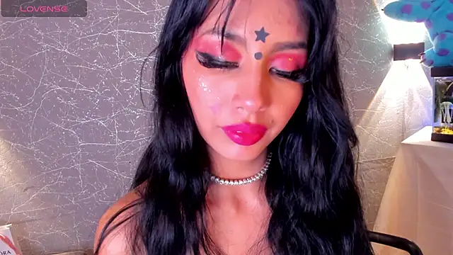 Miss_Charlottet's cam snapshot