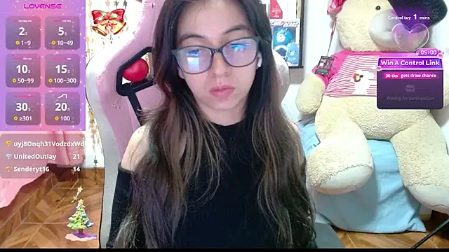 Maggie_Fox3's cam snapshot