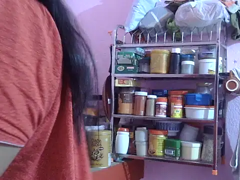 Pooja-suman's cam snapshot