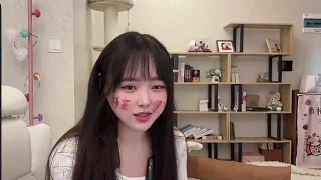 Chenjing0's cam snapshot