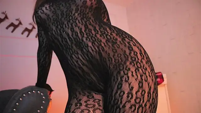 Daisha_Riley's cam snapshot