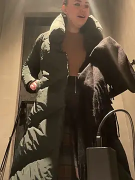 KiraSunshine's cam snapshot