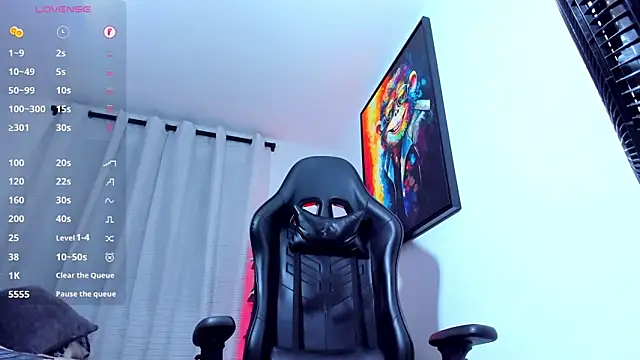 aronvillegas live sex cam